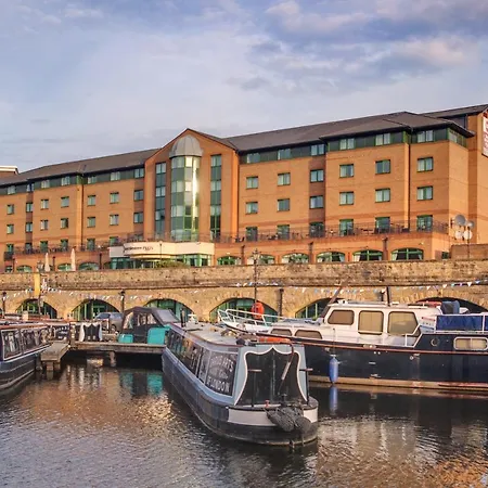 Western The Quays 4*