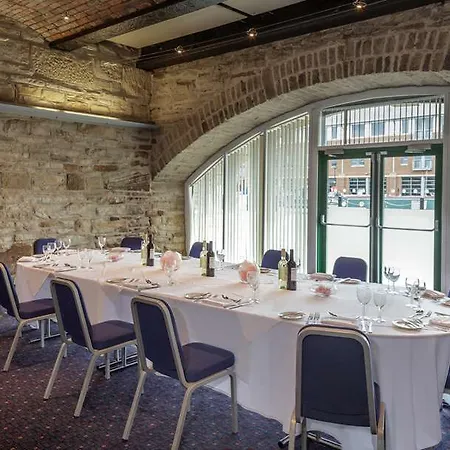Hotel Western The Quays 4*